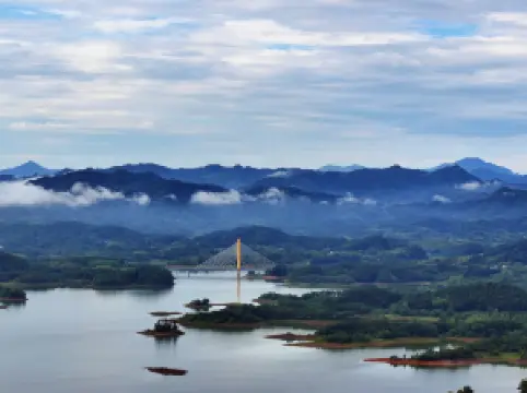 Scenic Spot of Wanfo Lake