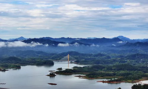 จุดชมวิวทะเลสาบบันโฟ