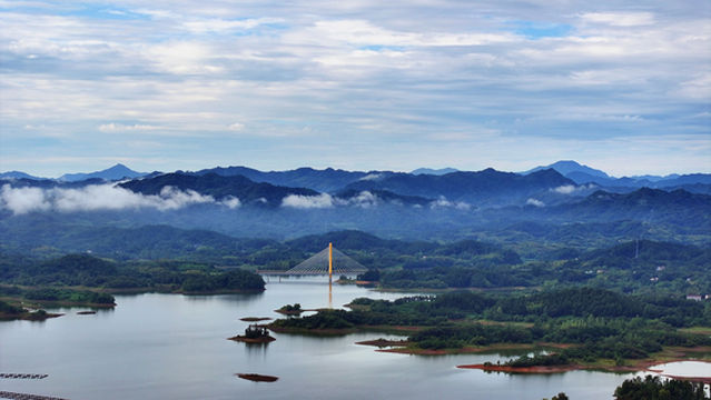 Scenic Spot of Wanfo Lake