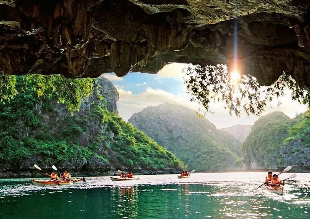Bright Cave (Dark Cave)