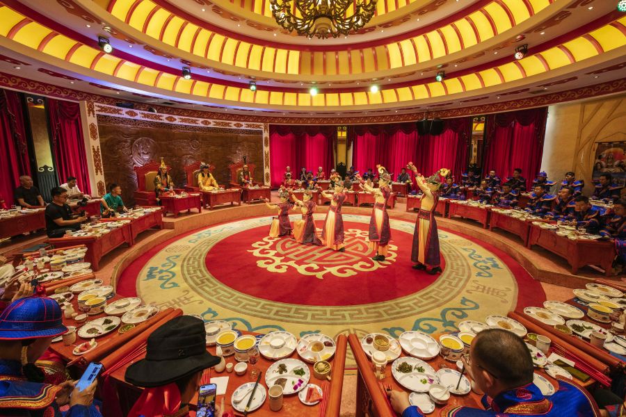 Tonghua to Ordos Flights