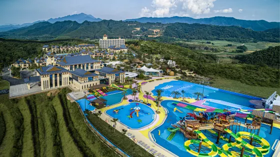 韶關龍泰翁山源溫泉城