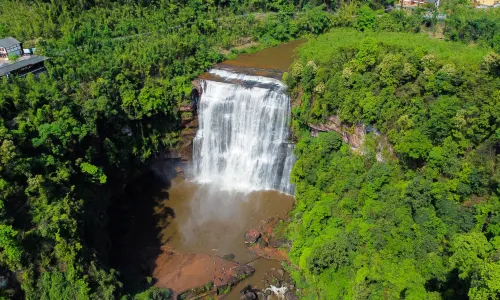 Chishui Danxia Tourist Area · Great Waterfall