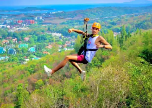 Skyline Adventure 布吉島叢林飛躍