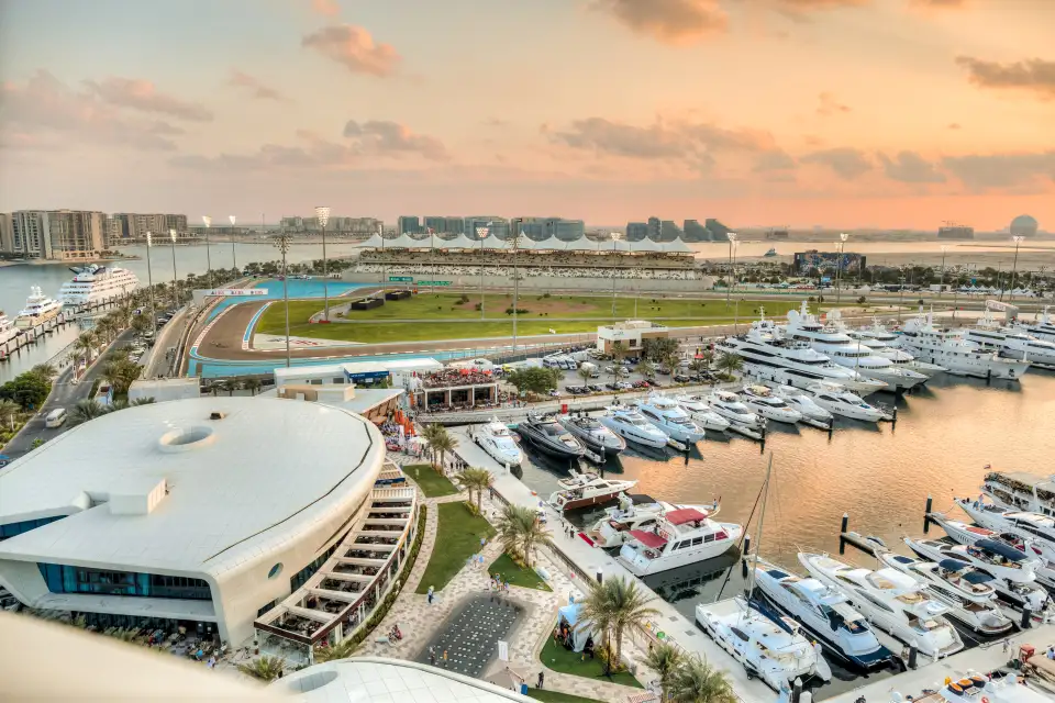 1_Yas Island