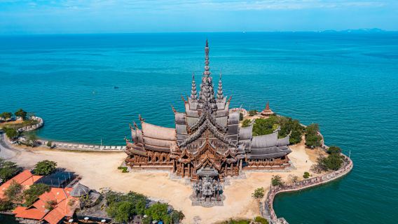 ทัวร์ 1 วัน ปราสาทสัจธรรม + หมู่บ้านช้างพัทยา ประเทศไทย