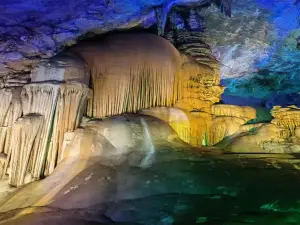 Tianjing Cave Scenic Area