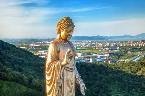 Grand Bouddha de Ling Shan