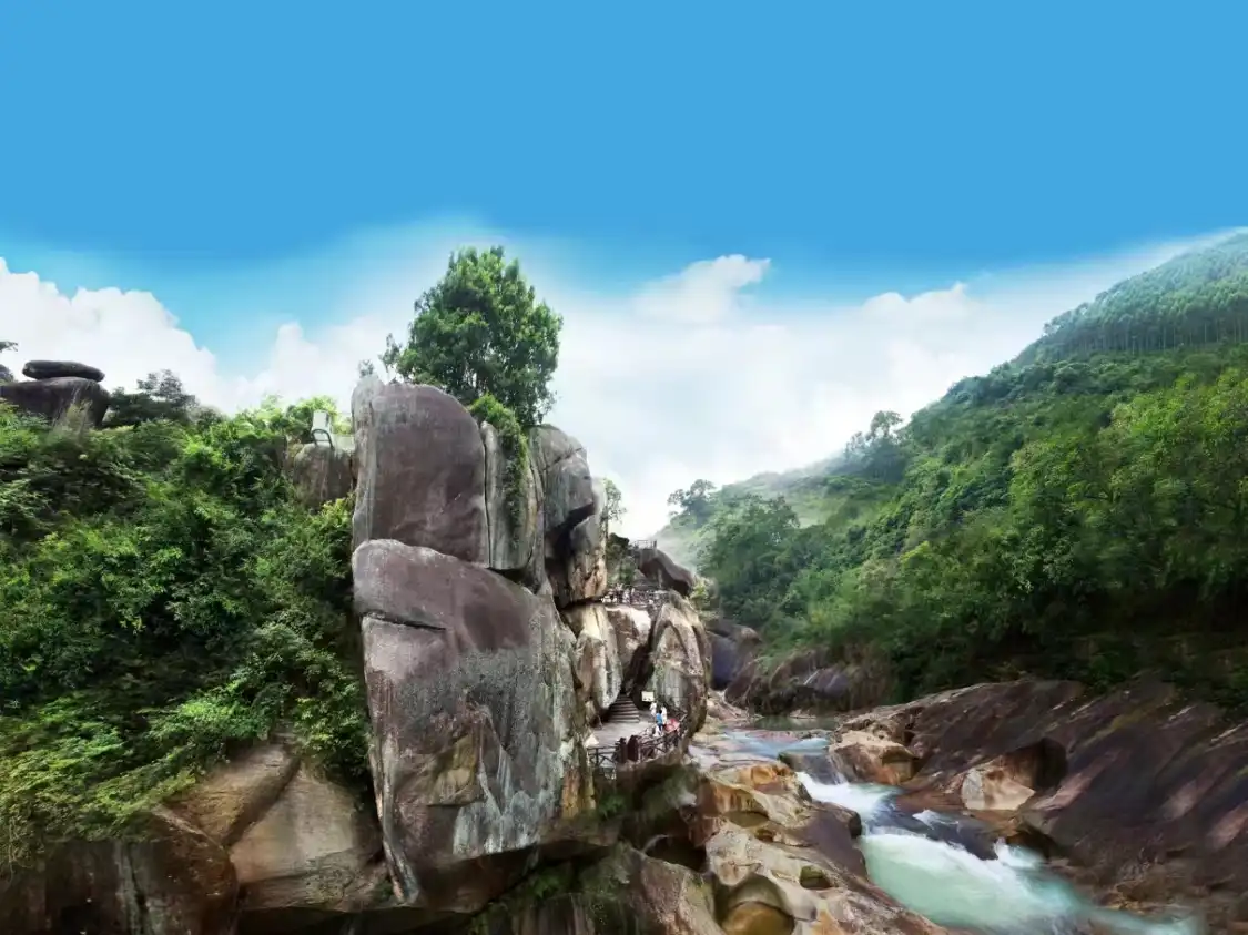 Hotels near Guangdong Raoping Qinglan National Geopark