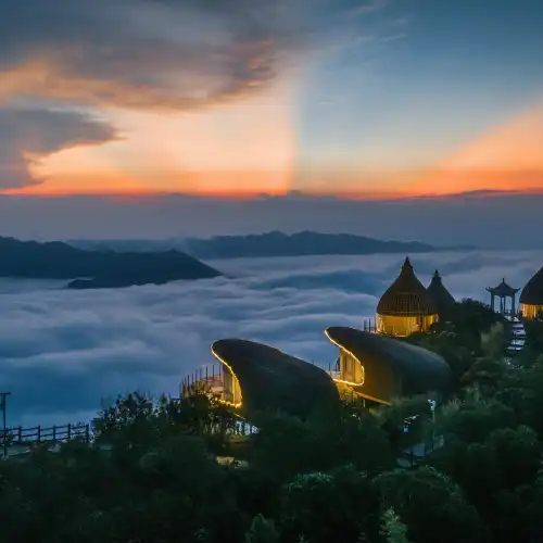回龍山
