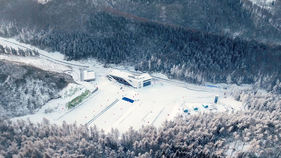 en shi chang ling gang hua xue chang