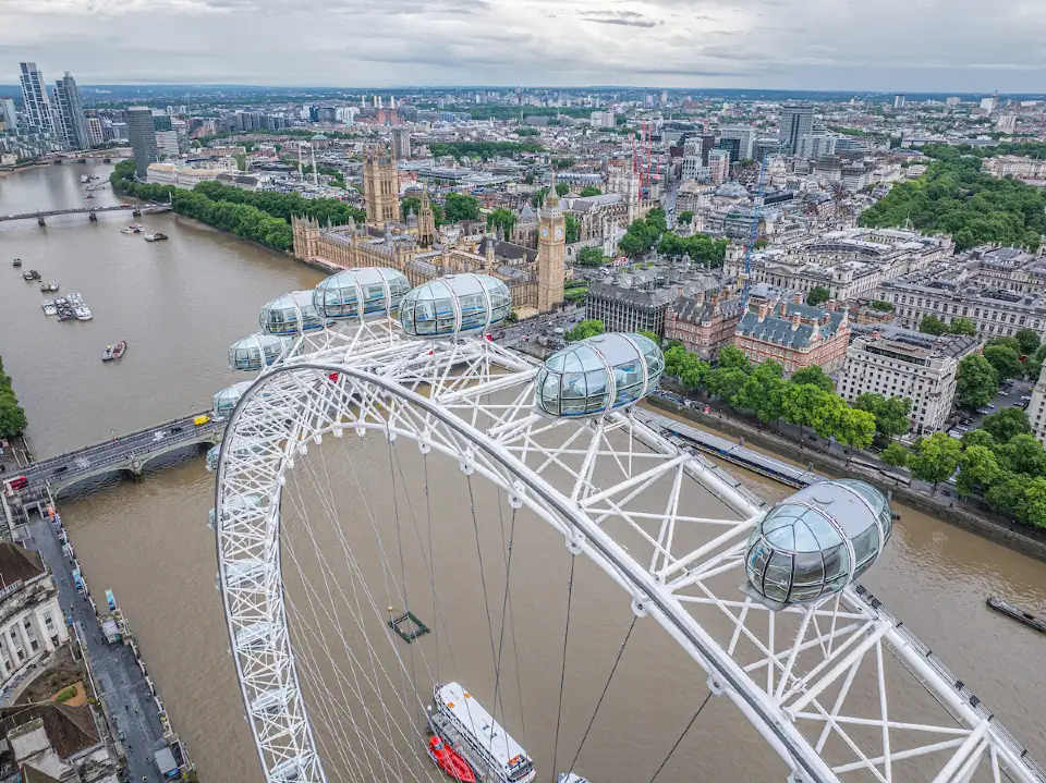 4_London Eye