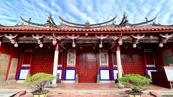 Tainan Confucius Temple