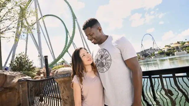 鄰近環球冒險島樂園的酒店