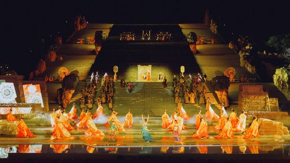 The Grand Worship of Heaven And Earth About Mount Tai China