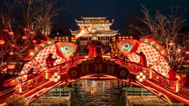 Hotels near Wunvzhou Resort