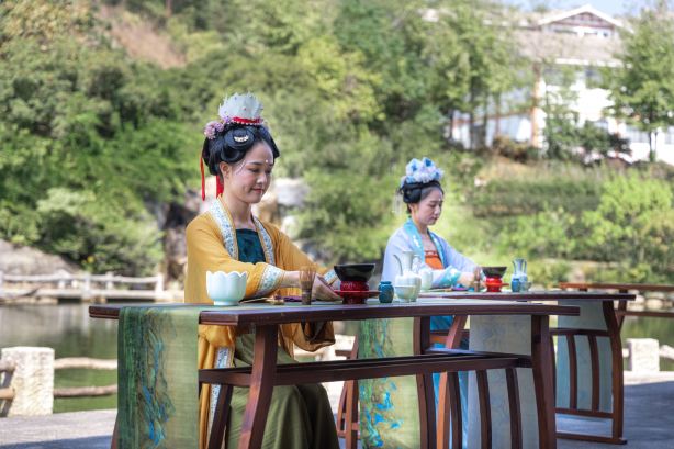 Wuyi Xiangjiang Mingyuan