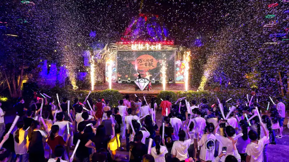 4_Guilin Songcheng Show Park