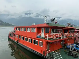 The Little Red Boat