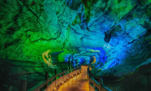 Huanglong Cave