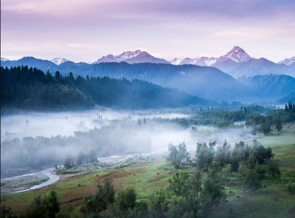 Hotels near Kurdenin Scenic Area