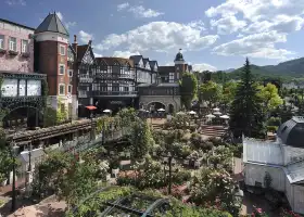 Shiroi Koibito Park