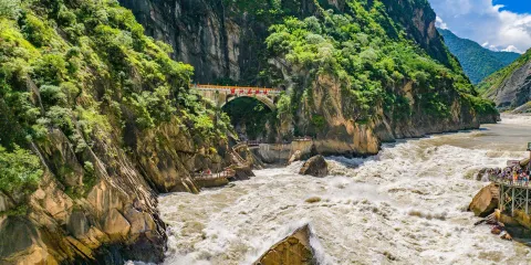 麗江虎跳峽