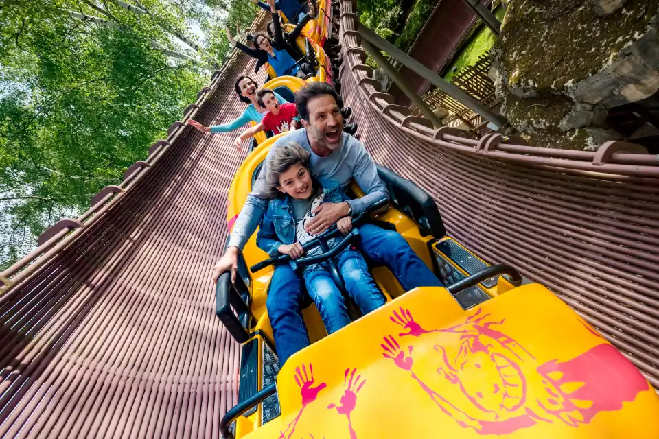3_Asterix Park