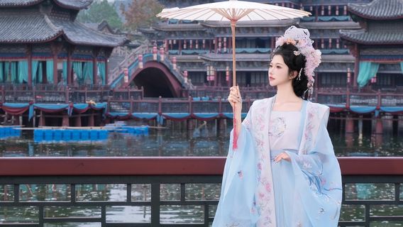 "Along the River During Qingming Festival" Scenic Area