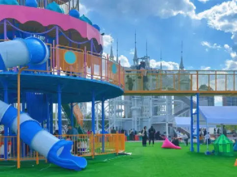 ハルビン外灘スノーマン埠頭