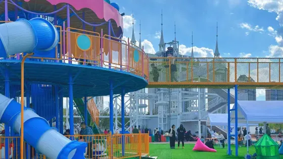 哈爾濱外灘雪人碼頭