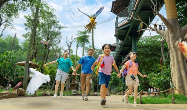 Jakarta Bird Land