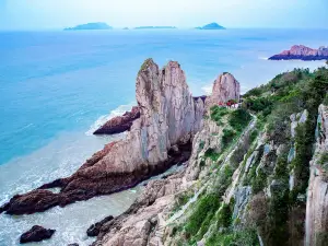 ผาหินเจี่ยอู่ เกาะต้าเฉิน