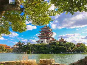 Sanxian Mountain Scenic Area