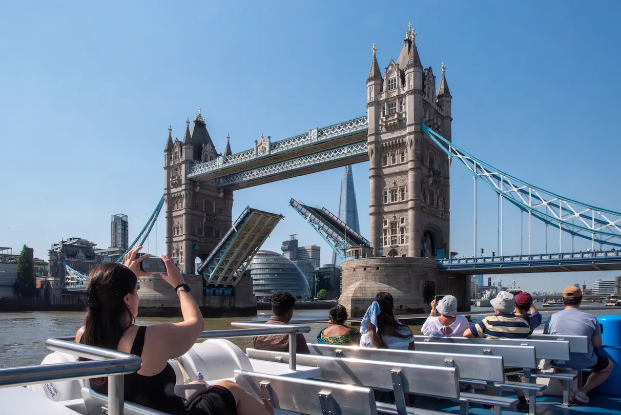 4_Thames River Sightseeing