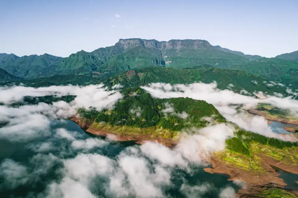 3_Mt. Wawu of China