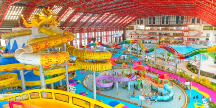 峴港三日月水上樂園