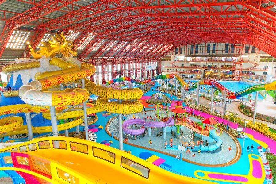 峴港三日月水上樂園