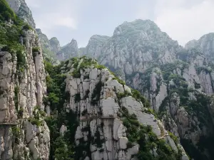 Populaire Beste dingen om te doen in Dengfeng