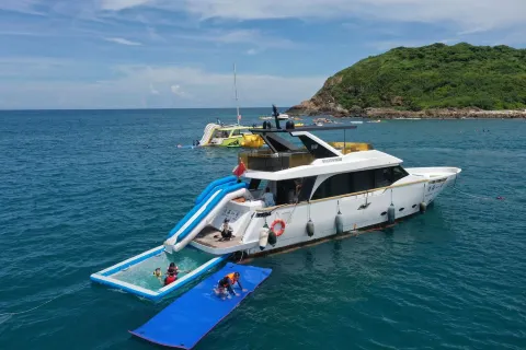 Shimei Bay Jiajing Island Ziyou Lu Yacht ClubShimei Bay Jiajing Island Ziyou Lu Yacht Club