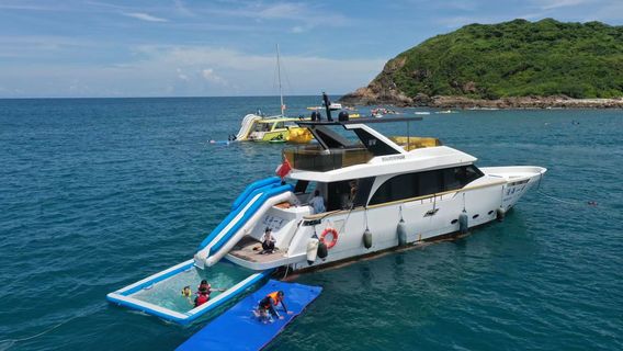 Shimei Bay Jiajing Island Ziyou Lu Yacht Club