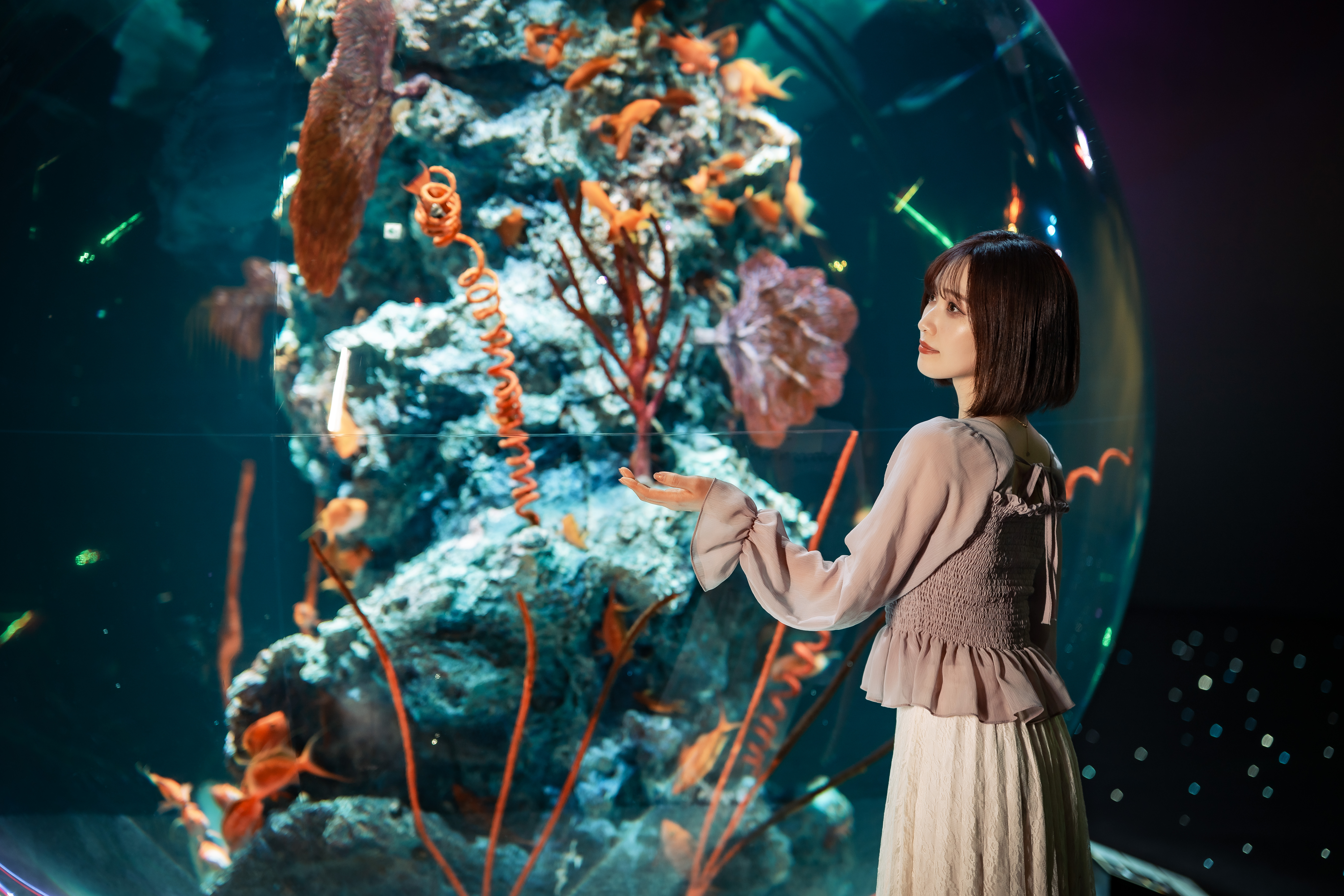 神戸ポートミュージアム AQUARIUM×ART átoa 入場Eチケット＋神戸1日周遊バス乗車券 予約