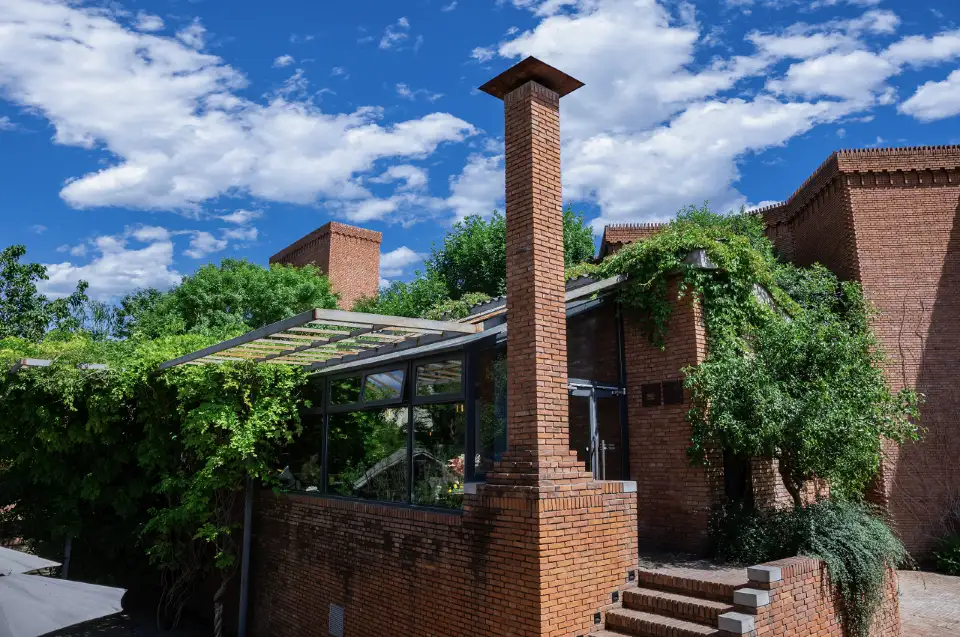 1_Red Brick Art Museum