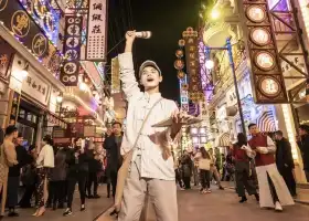 เจี้ยนเย่ฮวาอี้พี่น้องภาพยนตร์เมือง