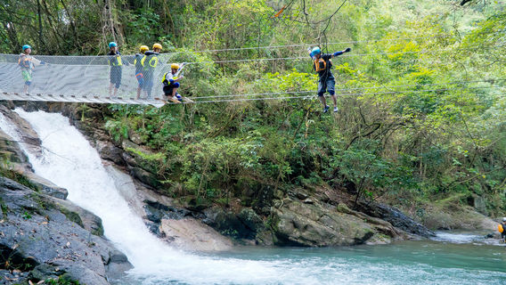 qing yuan xi yue gu xi jiang