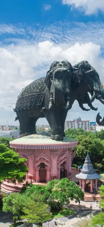 Hotels near Idea Maker Technology Co., LTD.