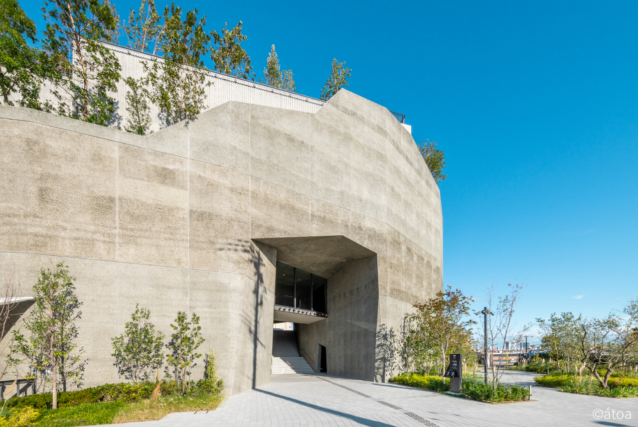 神戸ポートミュージアム AQUARIUM×ART átoa 入場Eチケット＋神戸1日周遊バス乗車券 予約