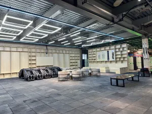 아오위에 녠즈산 국제 스키장