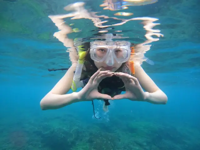 Diving in Lingshui