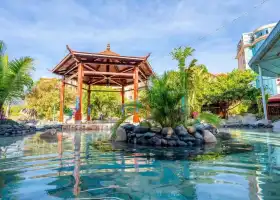 Xinjiayuquan Hot Spring Resort